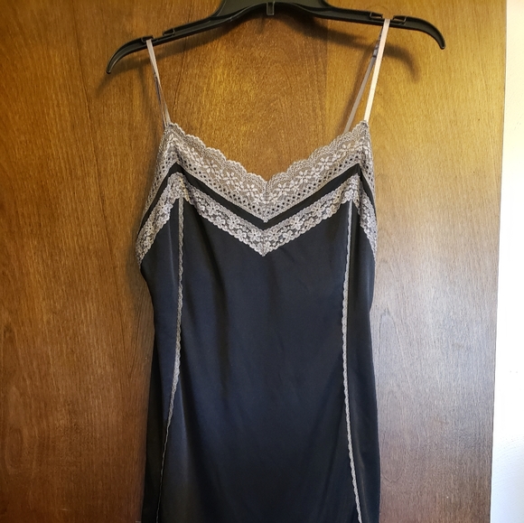 Victoria's Secret Other - VICTORIA'S SECRET CAMI